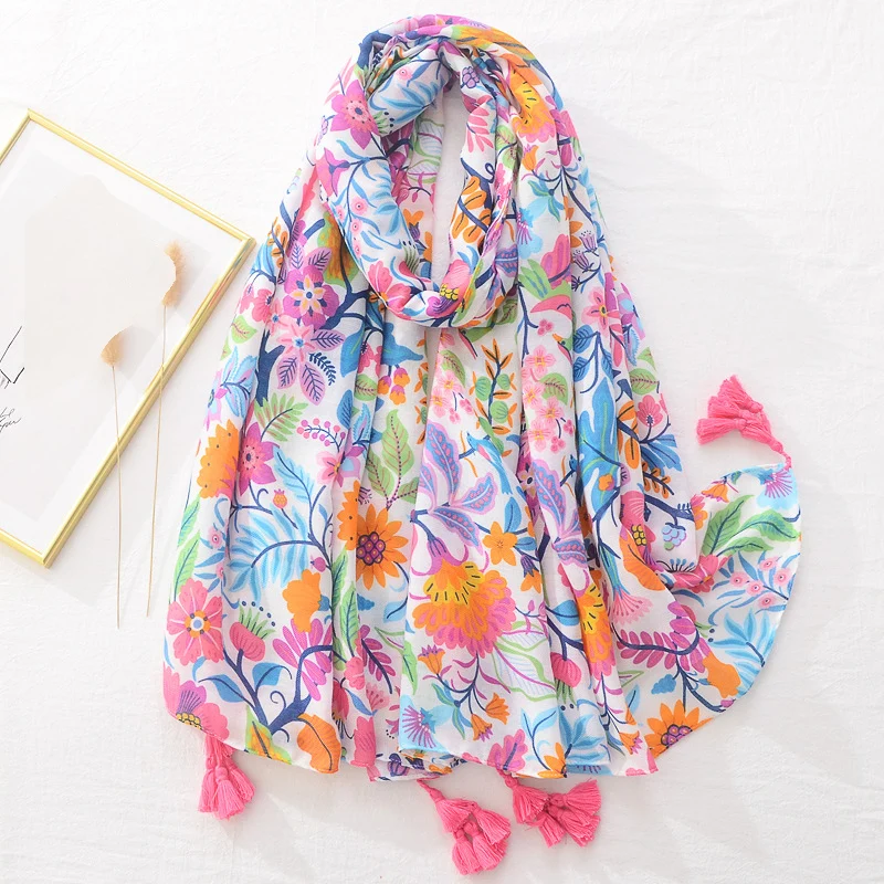 Women Scarf – Floral | Premium Fabric | Soft Fabric for All Seasons - Image 2